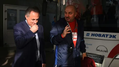 Mutko re-elected Russian football chief