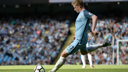 Man City power on, Slimani lifts Leicester