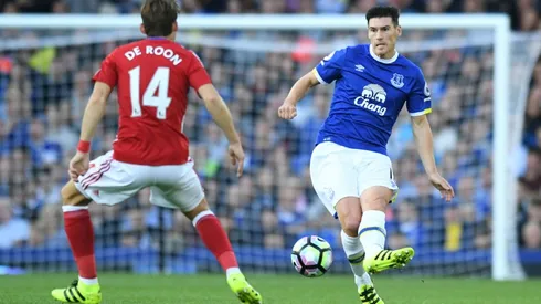 Barry marks milestone in Everton comeback win