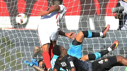 Falcao header fires Monaco top