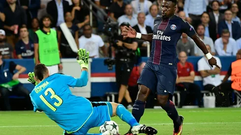 Wenger hails 'world-class' Ospina after PSG draw