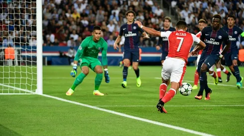 Alexis Sanchez rescues draw for Arsenal in Paris
