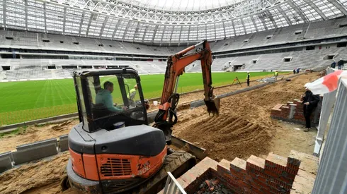 FIFA head to delay-hit World Cup 2018 stadium