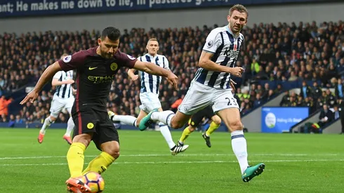 City and Arsenal forge ahead, Heaton thwarts Utd