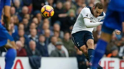 Spurs slip up with Leicester draw