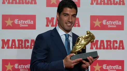 Suarez picks up Golden Shoe after prolific last season
