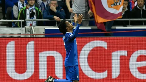 Cuadrado strikes as 10-man Juve sink Lyon
