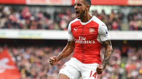 Wenger adamant Walcott was always staying at Arsenal