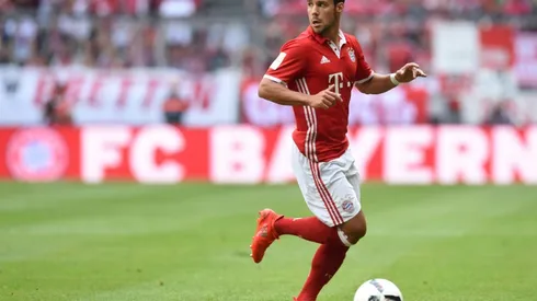 Mueller dismisses talk of Bayern wobble