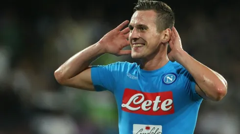 Napoli's striker Milik out for 'months'