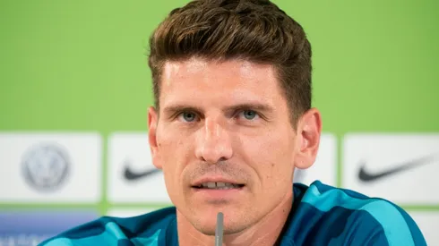 Injured striker Gomez out of Germany squad