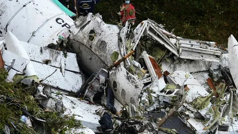 Colombia crash pilot reported 'total electrical failure, no fuel'