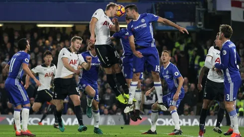 Chelsea down Spurs as City, Liverpool keep pace