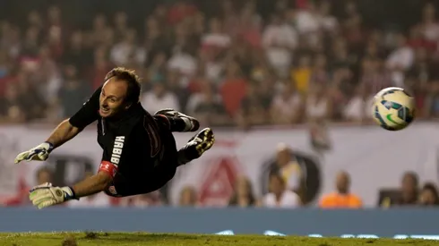 Goalkeeping great Ceni becomes Sao Paulo football coach