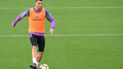 Ronaldo, Griezmann face final 2016 shootout