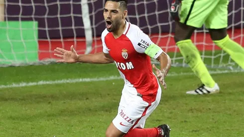 Falcao scores double as Monaco hit six