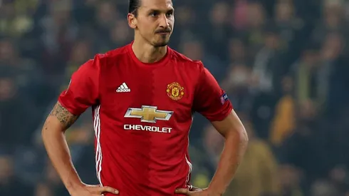 Mourinho backs misfiring Ibrahimovic