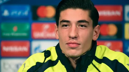 Bellerin keen to stay at Arsenal