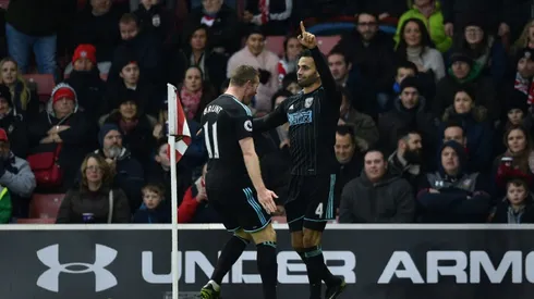 Robson-Kanu stunner fires Albion