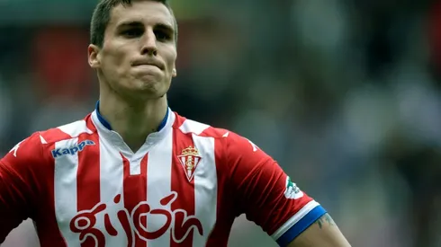 AEK sign Bosnian journeyman