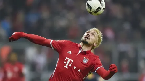 Bayern's Hummels goes blond after losing bet