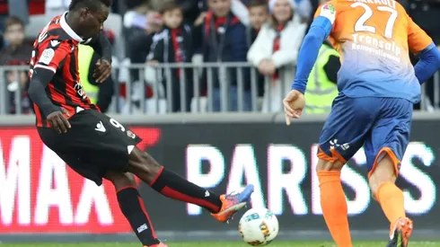 Balotelli keeps Nice top as Lyon down Monaco