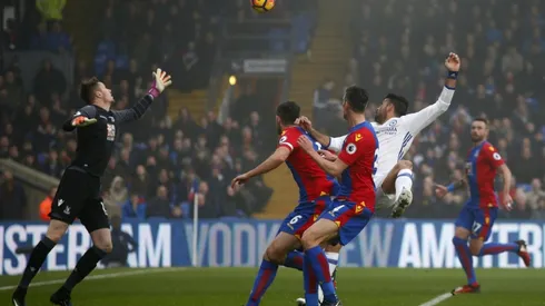 Chelsea turn it up to 11, Ibra lifts Man Utd