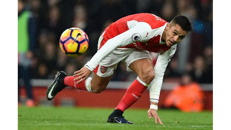 Pellegrini wants Sanchez to join him in China
