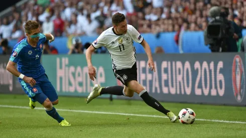 Dropped Draxler repeats wish to quit Wolfsburg football club