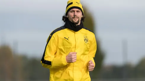 Dortmund's Subotic joins Cologne on loan