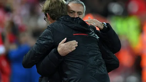 Manchester United look to exploit Liverpool wobble