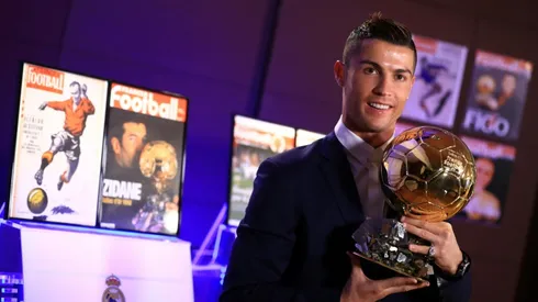 Cristiano Ronaldo tipped for 2016 FIFA award