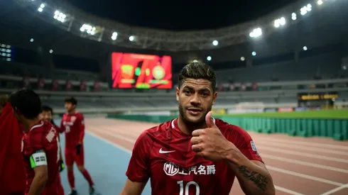 Hulk, Oscar on target as Aussies take a hammering