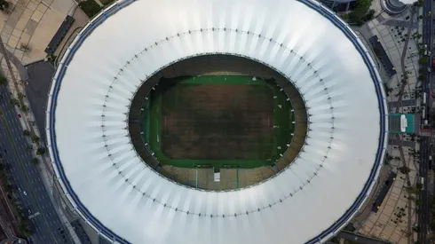 Shabby Maracana to reopen after dispute