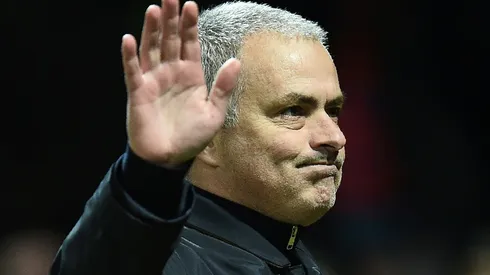 Mourinho faces Chelsea, Lincoln dream of Arsenal