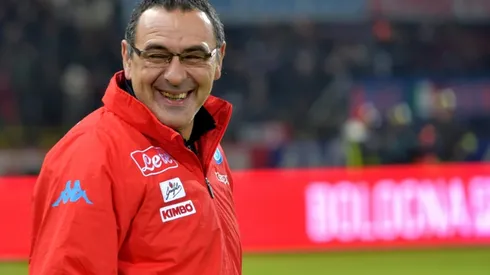Napoli's chainsmoking coach Sarri out to defy Zidane