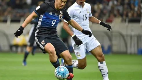 Okazaki fires 50th for Japan in 4-0 Thai rout
