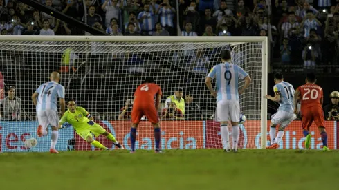 Brazil on brink, Messi revives Argentina in World Cup qualifiers