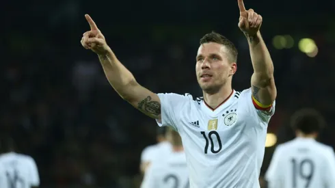 Podolski hits Germany winner against England to sign off in style