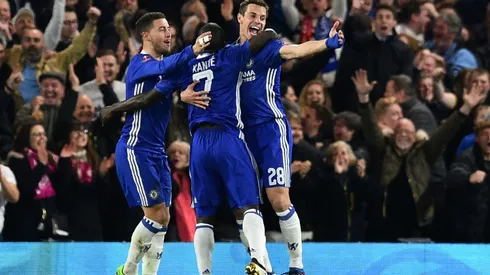 Conte, Mourinho feud boils over after FA Cup clash