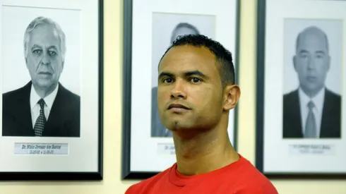 Return of Brazilian goalkeeper convicted in murder prompts uproar