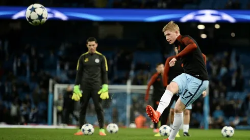 Manchester City dream big as Leicester wrestle Sevilla