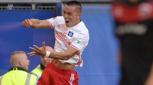 Wood's winner sustains Hamburg's revival