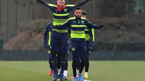 Mertesacker admits tension in Arsenal squad