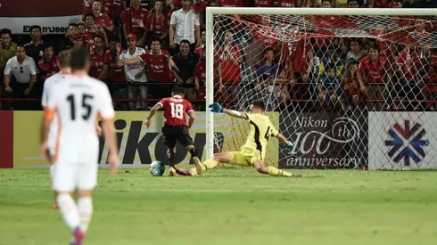 Brisbane fume after goalkeeper's arm gash: report