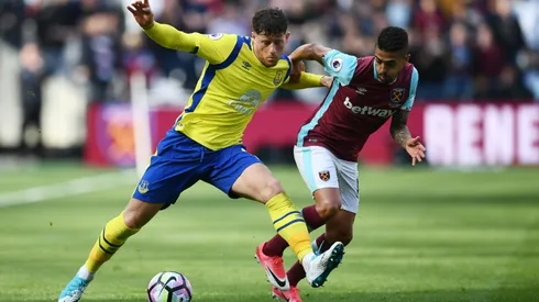 I would have made 10 subs, rages Everton boss