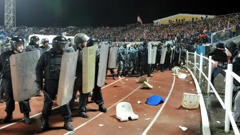 Russia moves to bar foreign hooligans from World Cup