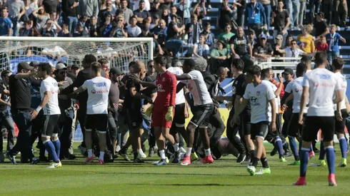 Match abandoned after Bastia fans attack Lyon players