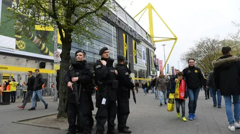 Germany probes 'Islamist' after unbowed Dortmund play match