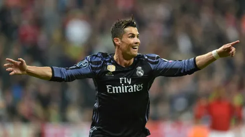 Ronaldo hits 100th European goal as Real Madrid win at Bayern